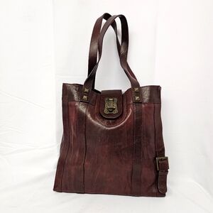 Falor Slide Lock Tote Bag In Burgundy Italian Leather